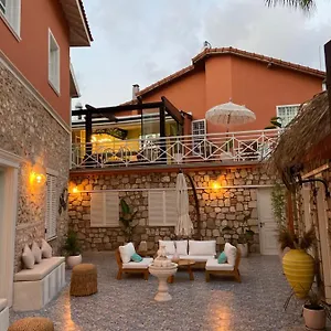 فندق مبيت وإفطار Noa's Boutique أنطاليا