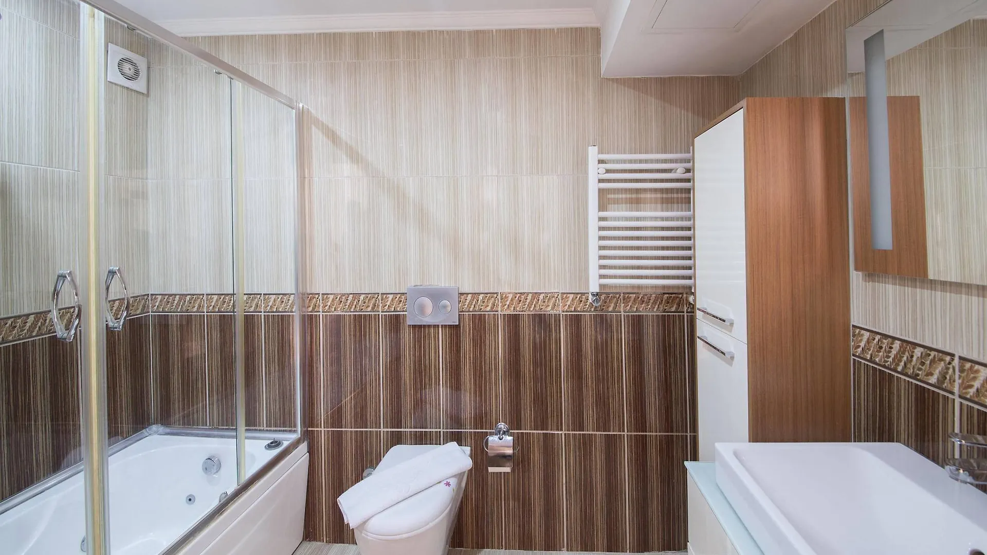 ***  Grand Zentrum Hotel & Cafe Restaurant - Taksim Square Istanbulská provincie Turecko